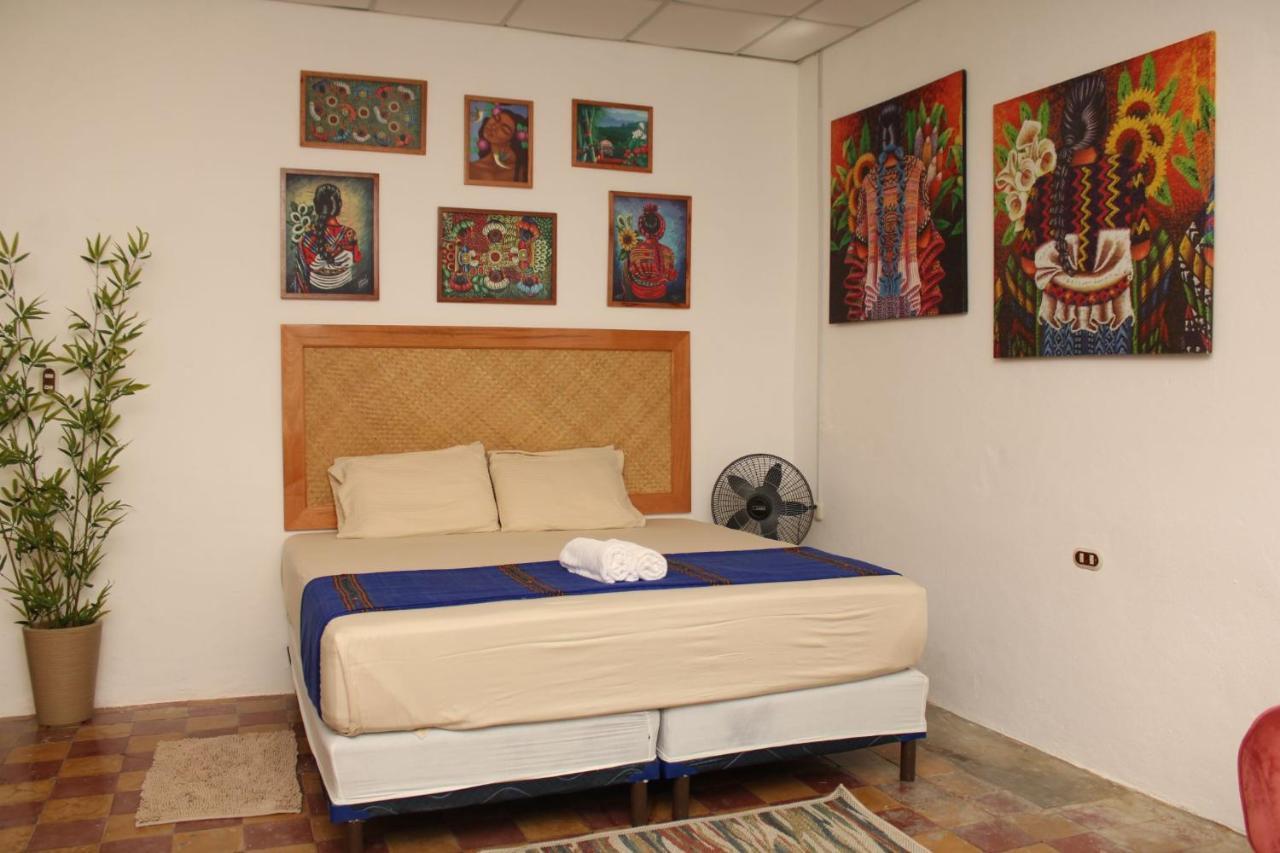 Los Amigos Hostel Flores Pokój zdjęcie