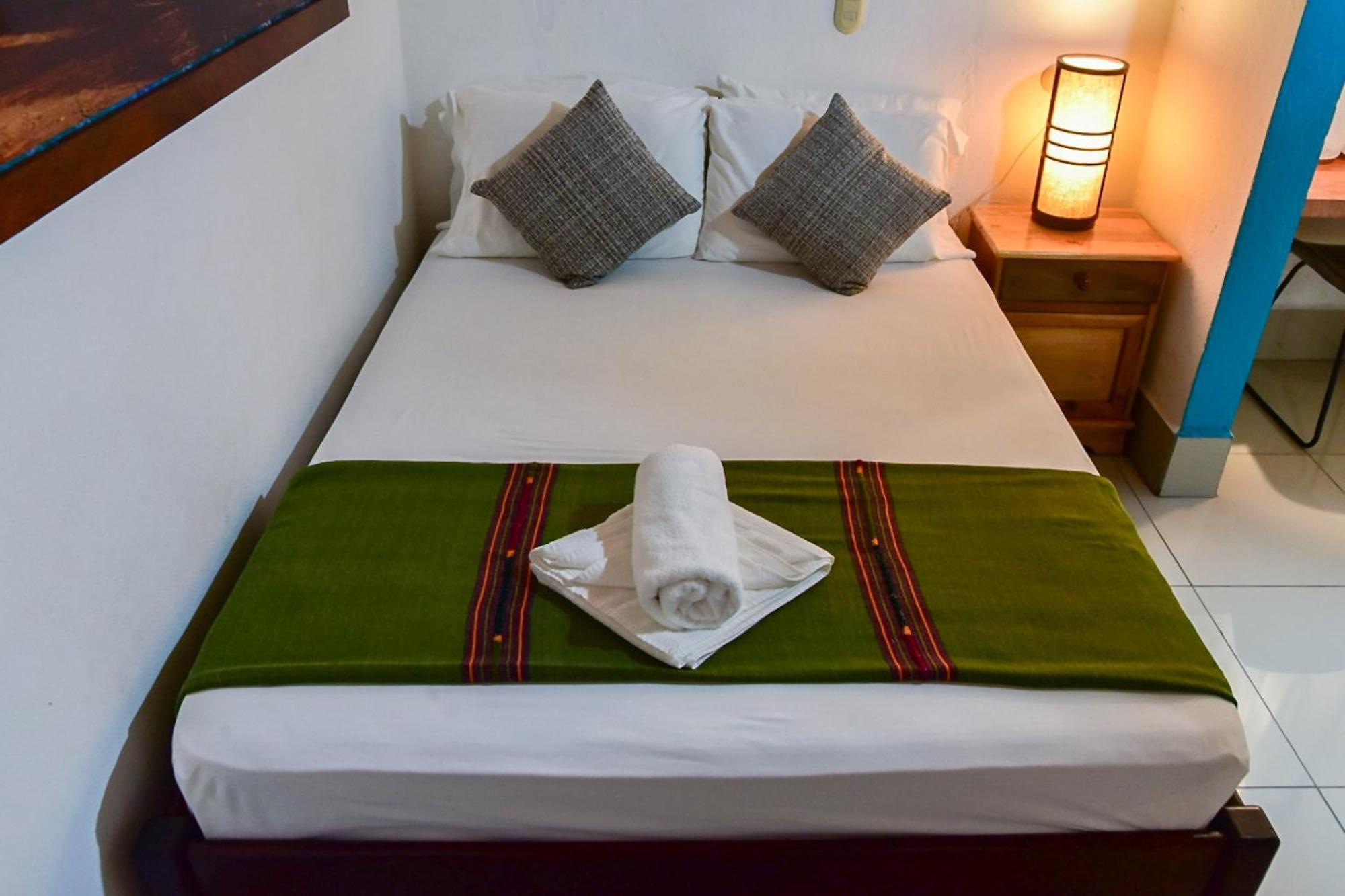 Los Amigos Hostel Flores Pokój zdjęcie